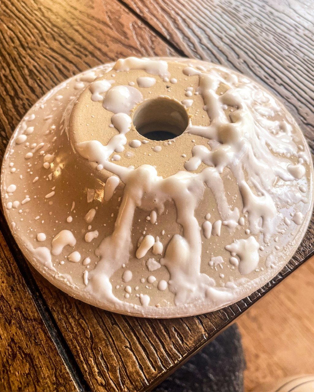 Butter collecting on the lid of a Plunger Butter Churn